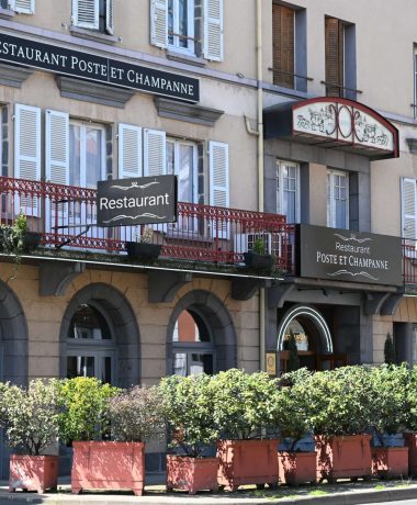 Restaurant La Poste Et Champanne