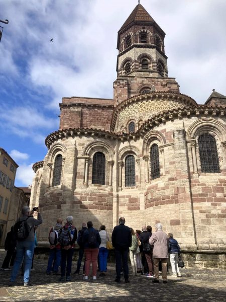 Visites guidées pour les groupes toute l’année de la Basilique Saint Julien