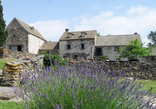Gîte de la Maison Forte de Montmoirat le Haut