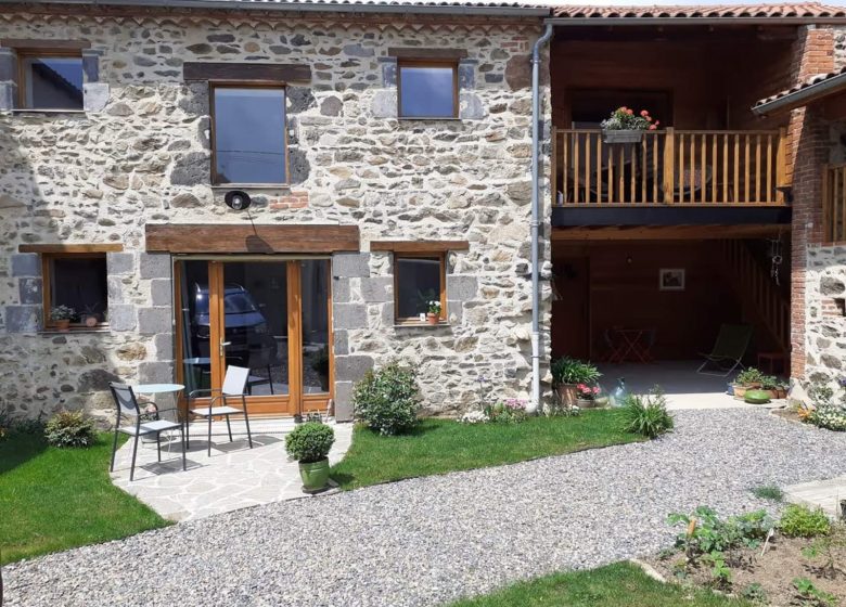 La maison des 3 petits cochons, près de Brioude