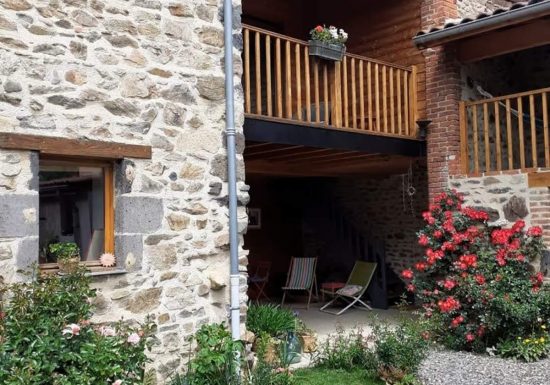 La maison des 3 petits cochons, près de Brioude