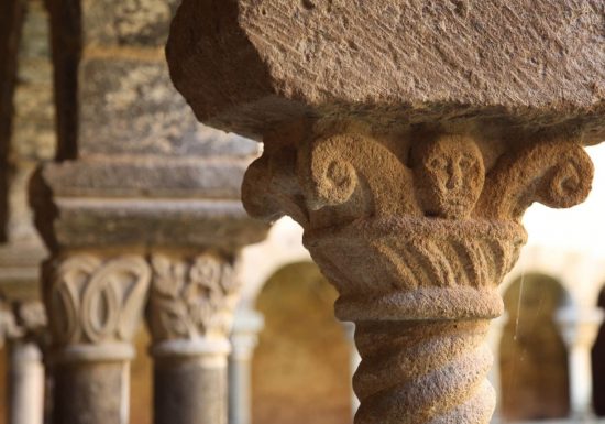 Cloître et abbaye de Lavaudieu -Visites-