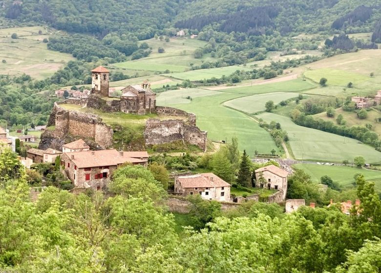 Saint-Ilpize le village