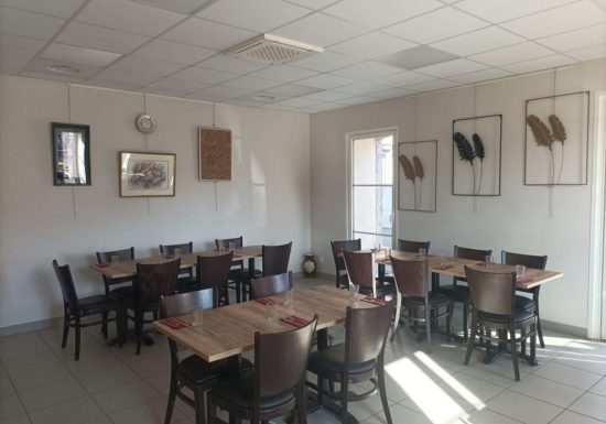 La Fontaine de Cohade Bar Restaurant Services