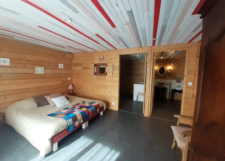 Chambre d&rsquo;hôtes SDB/cuisine 2-5 pers. « Le Vallon d&rsquo;Armandine »