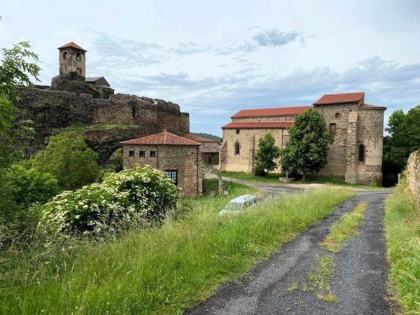 Visite du château et de sa chapelle romane
