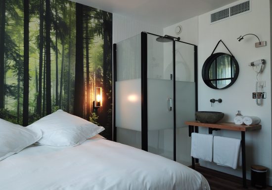 Hôtel les Glycines -Restaurant Les Hydropathes