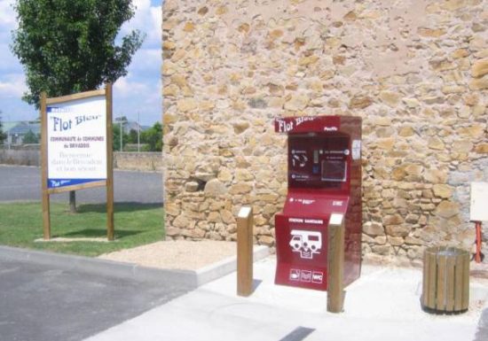 Aire de Service Pour Camping-Car